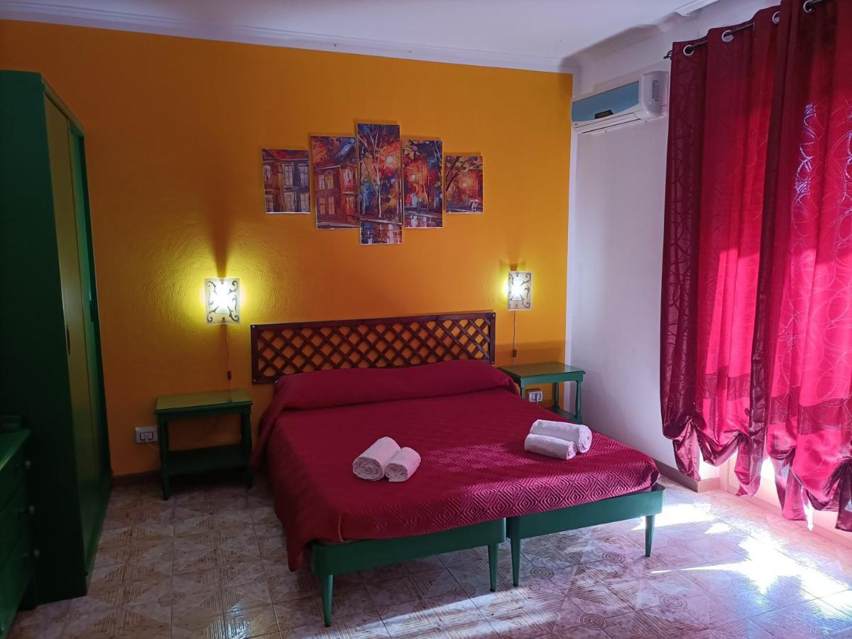 Mony'S Island B&B Alghero Eksteriør billede