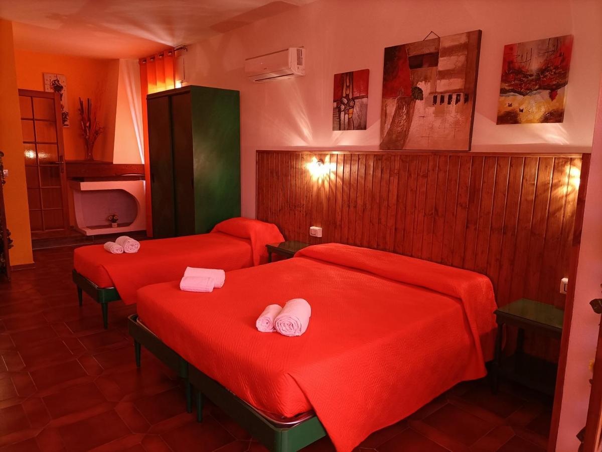 Mony'S Island B&B Alghero Eksteriør billede